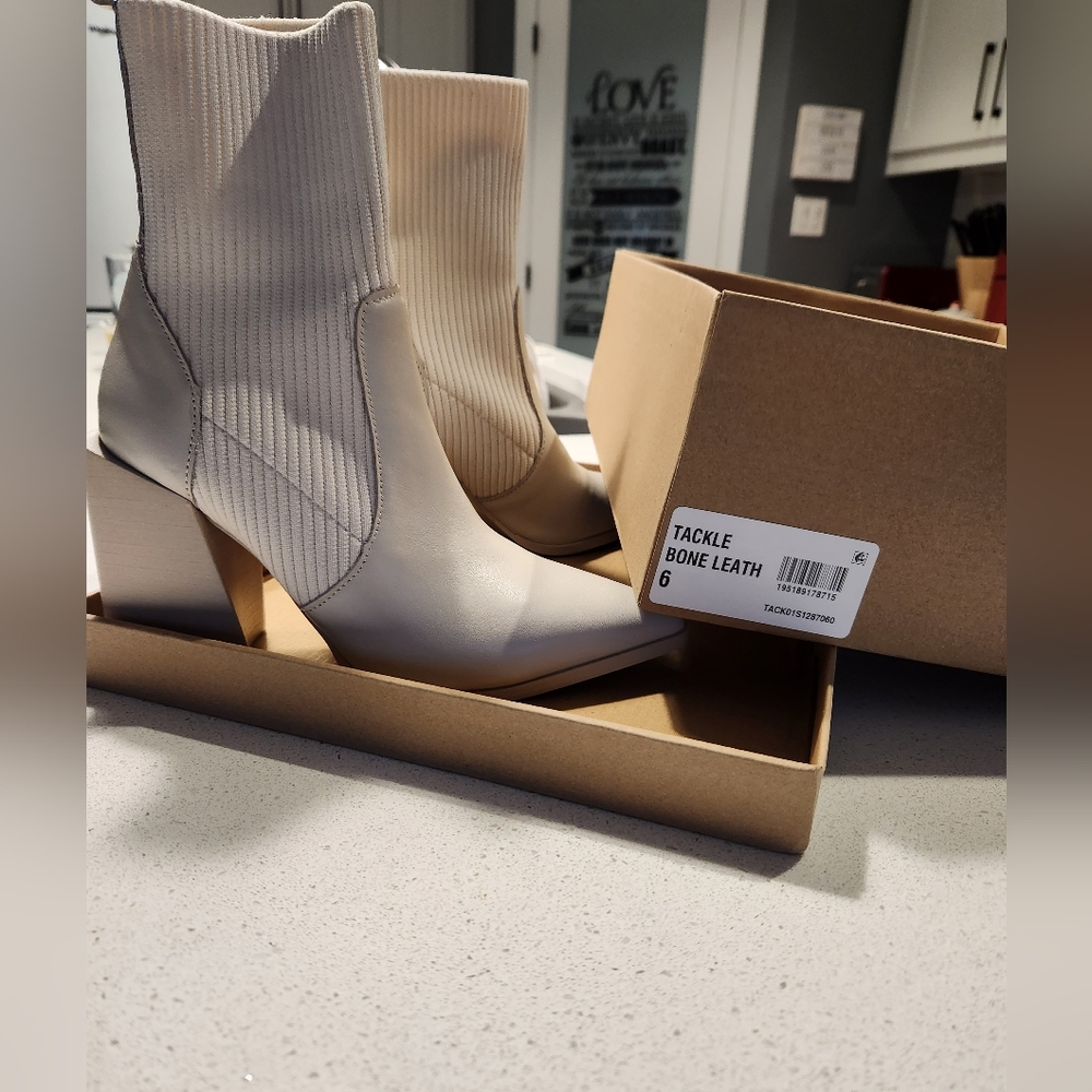 Steve Madden ankle boot